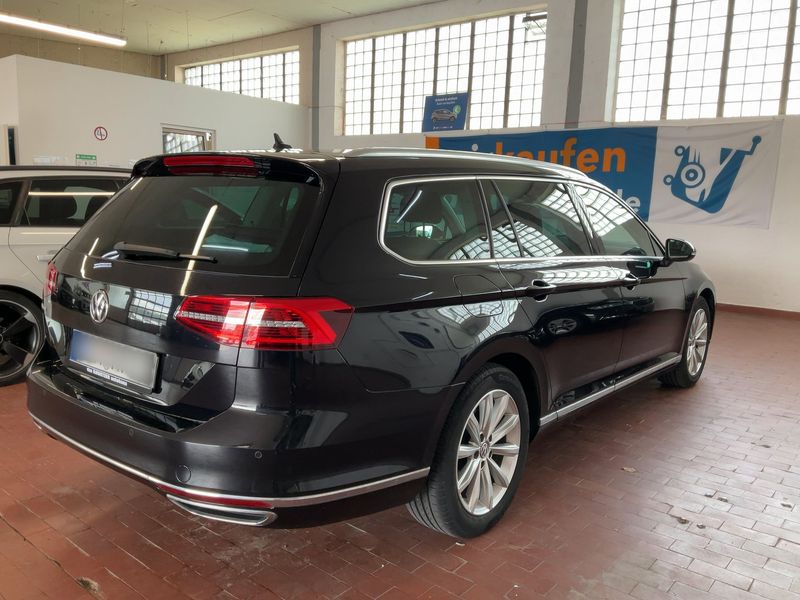 Volkswagen Passat 2.0 TDI Highline BlueMotion Tech 2018 – снимка 8