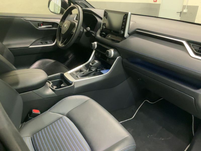 Toyota RAV 4 2.5 Hybrid 4x2 Style — zdjęcie 12