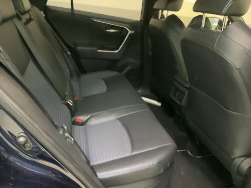 Toyota RAV 4 2.5 Hybrid 4x2 Style — zdjęcie 14