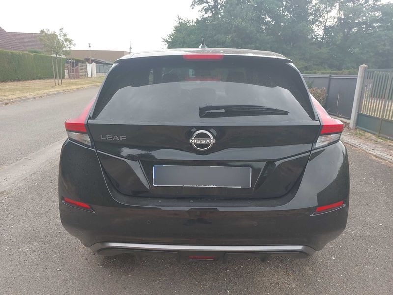 Nissan Leaf electric drive 160 kW Tekna — zdjęcie 4