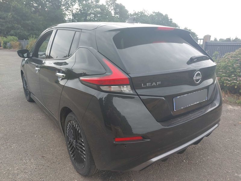 Nissan Leaf electric drive 160 kW Tekna — zdjęcie 3