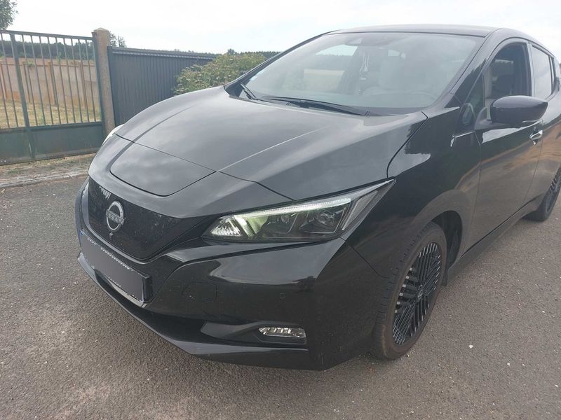Nissan Leaf electric drive 160 kW Tekna — zdjęcie 2