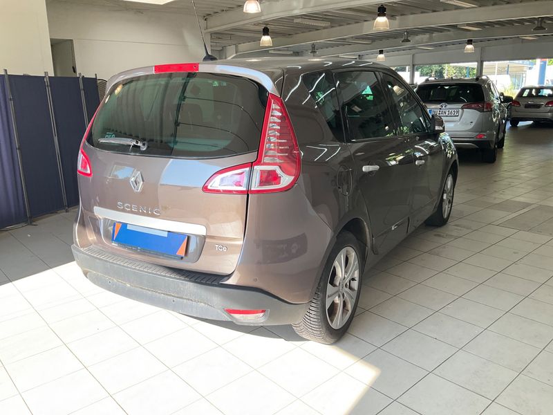 Renault Scenic 1.4 TCe Dynamique — zdjęcie 2