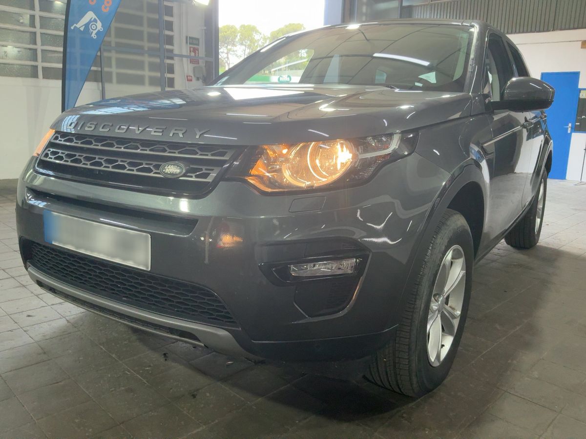 Land Rover 2016