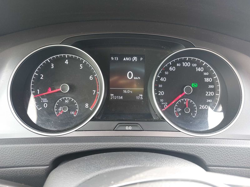 Volkswagen Golf VII 1.2 TSI Trendline BlueMotion Tech — zdjęcie 12