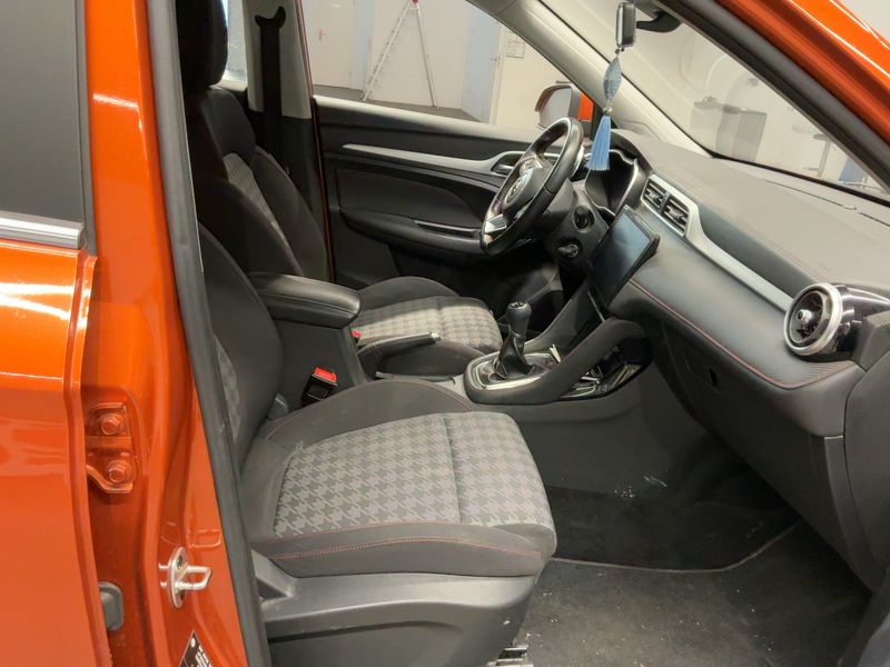 MG ZS 1.5 VTi Comfort — zdjęcie 11