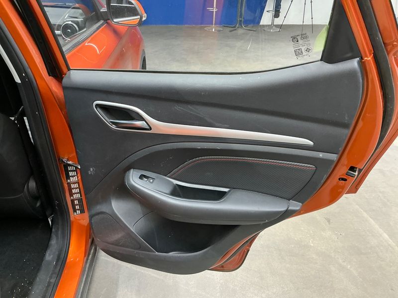 MG ZS 1.5 VTi Comfort 2023 – снимка 33