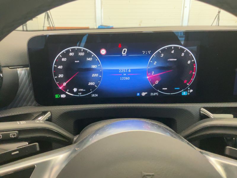 Mercedes-Benz A-Klasse A 200 Mild-Hybrid Progressive — zdjęcie 13