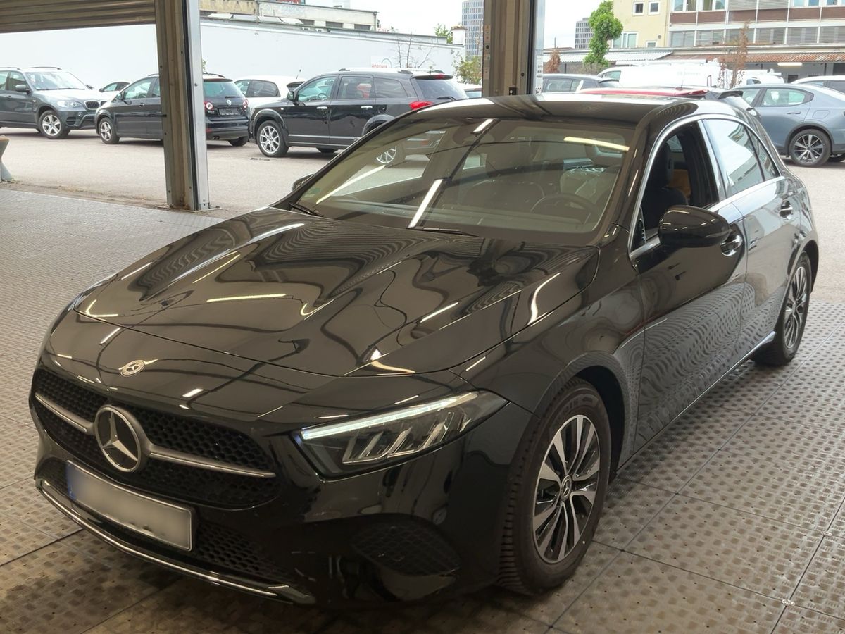 Mercedes-Benz A-Klasse 2024 — photo 1
