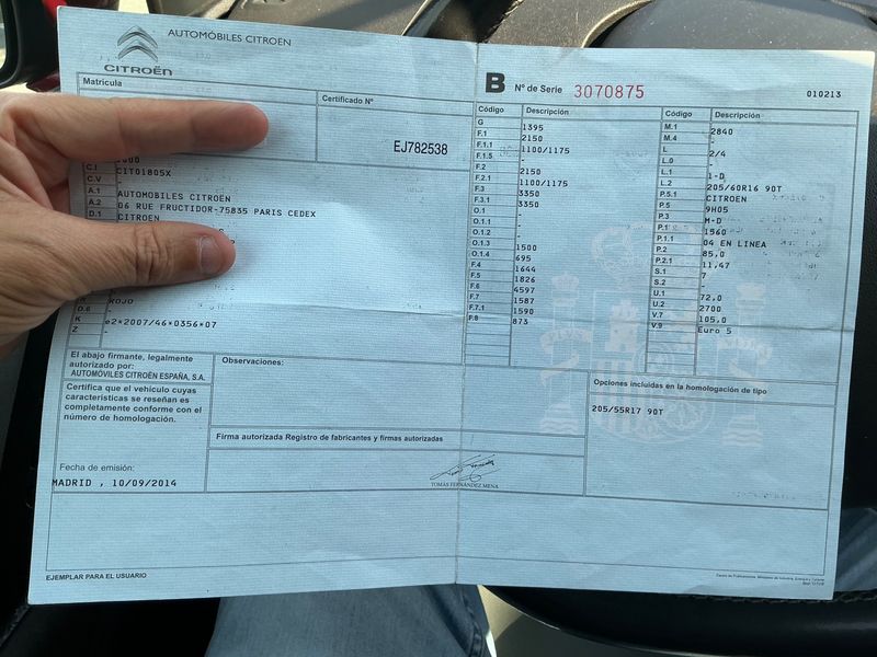 Citroen C4 Grand Picasso 1.6 e-HDi Intensive — zdjęcie 16