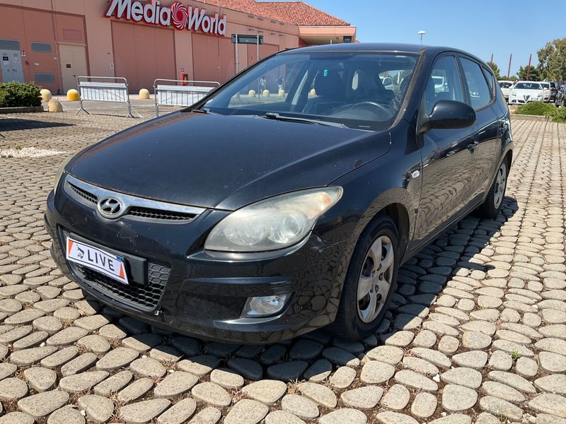 Hyundai i30 1.4 Classic 2009 – снимка 1
