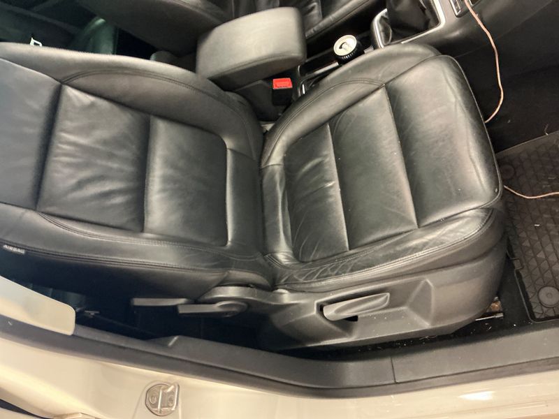 Volkswagen Tiguan 2.0 TDI Sport & Style 4Motion 2011 – снимка 39