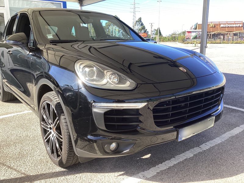 Porsche Cayenne S E-Hybrid — zdjęcie 8