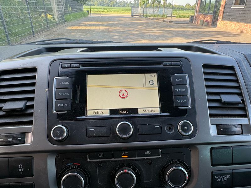Volkswagen T5 Kombi 2.0 TDI 4Motion — zdjęcie 13