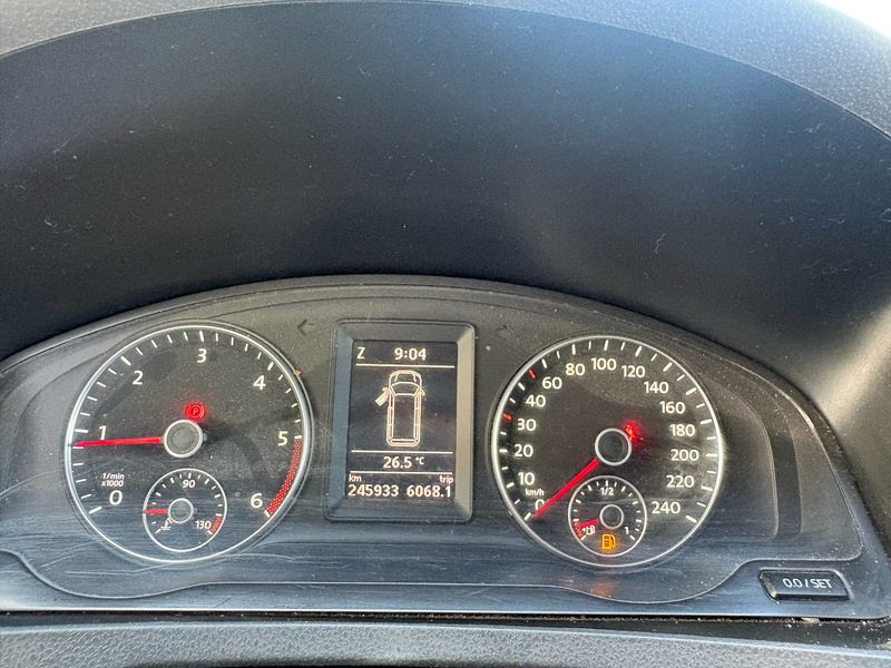 Volkswagen T5 Kombi 2.0 TDI 4Motion — zdjęcie 12