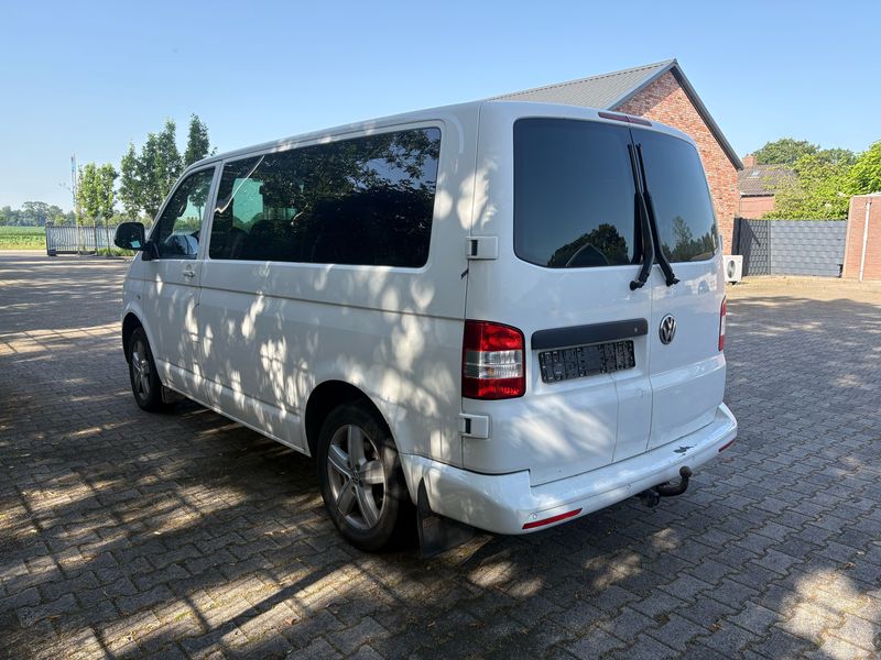 Volkswagen T5 Kombi 2.0 TDI 4Motion — zdjęcie 19