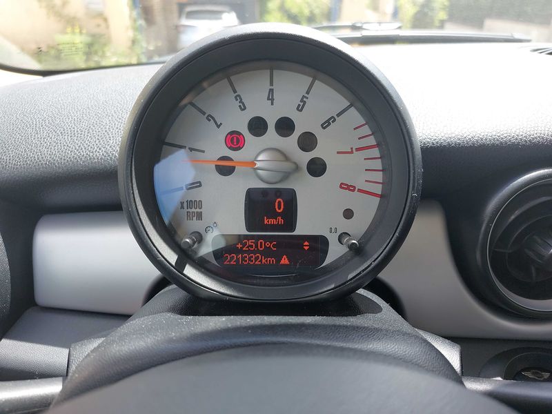 MINI Cooper — zdjęcie 12