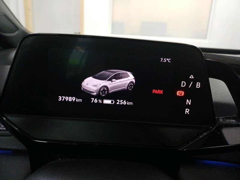 Volkswagen ID.3 electric drive 150 kW Pro — zdjęcie 17