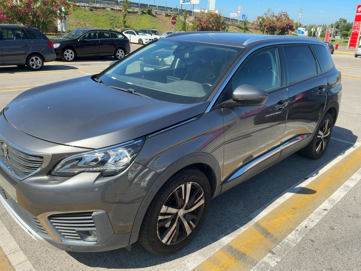 Peugeot 5008 d'occasion