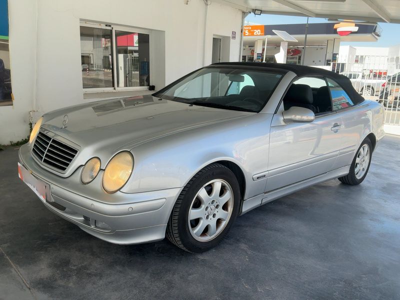 Mercedes-Benz CLK-Klasse CLK 320 Avantgarde