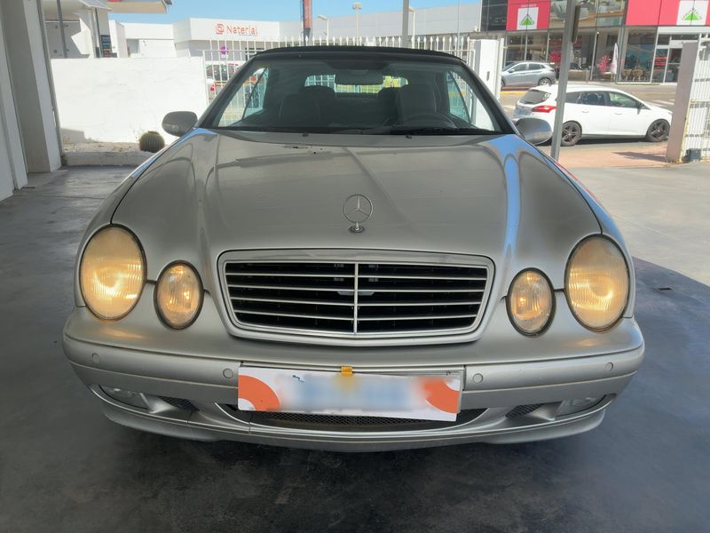 Mercedes-Benz CLK-Klasse CLK 320 Avantgarde — zdjęcie 9