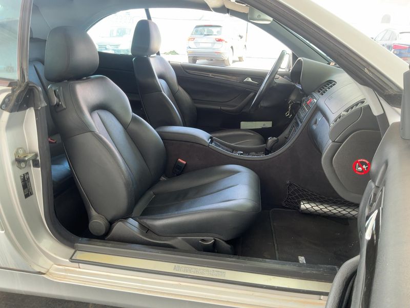 Mercedes-Benz CLK-Klasse CLK 320 Avantgarde — zdjęcie 11
