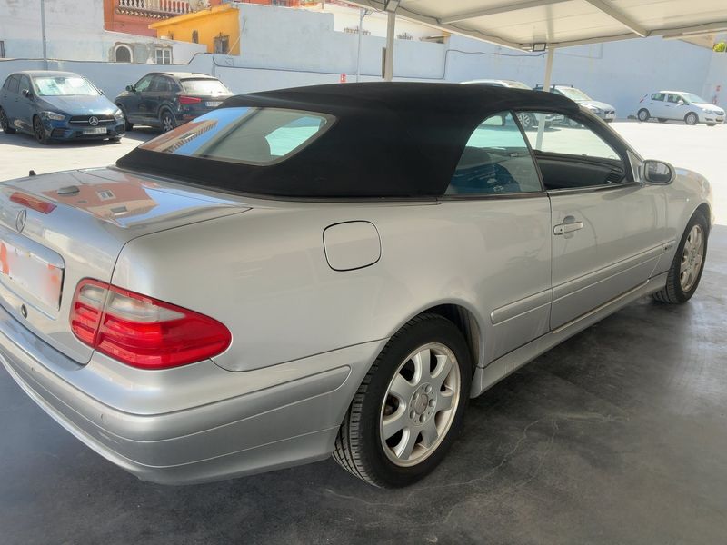 Mercedes-Benz CLK-Klasse CLK 320 Avantgarde — zdjęcie 6