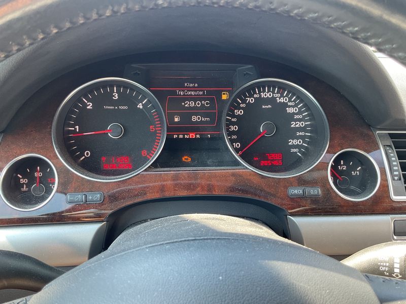 Audi A8 3.0 V6 TDI quattro — zdjęcie 13