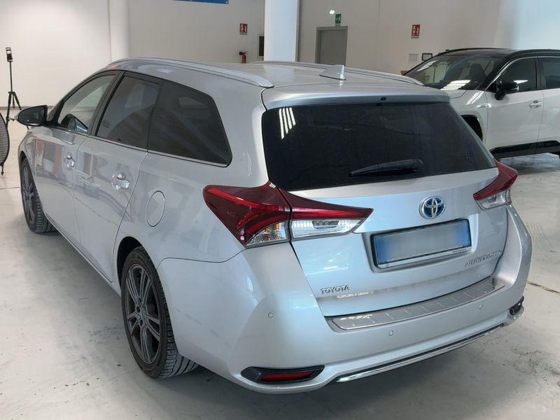 Toyota Auris Touring Sports 1.8 Hybrid Lounge 2016 – снимка 6