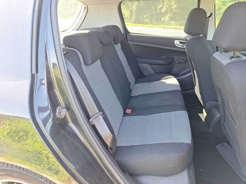 Peugeot 307 1.6 HDi Comfort — zdjęcie 13