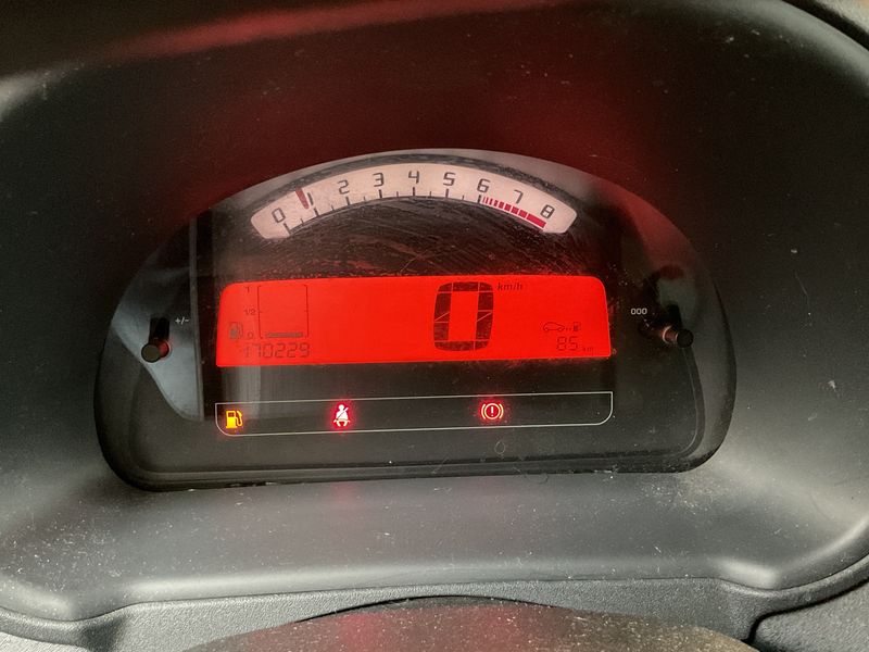 Citroen C3 1.1 Advance — zdjęcie 4