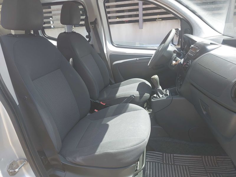 Citroen Nemo 1.4 HDi Attraction — zdjęcie 10