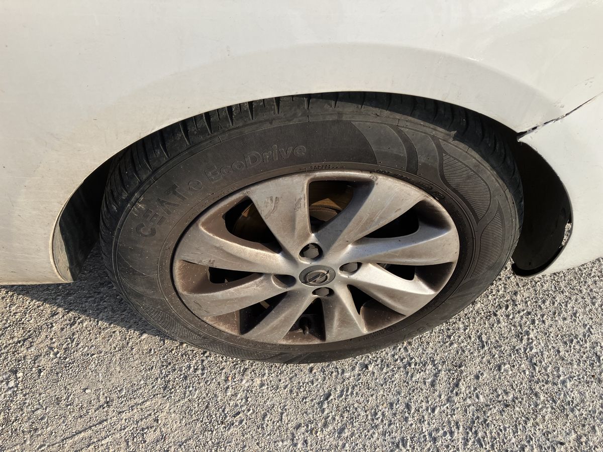 Opel Corsa 2016 — photo 34