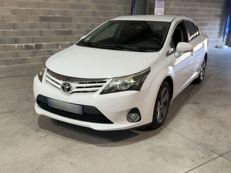 Avensis 2.0 D-4D Life