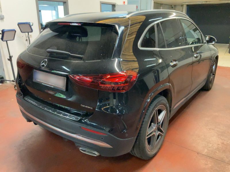 Mercedes-Benz GLA-Klasse GLA 180 Mild-Hybrid AMG Line — zdjęcie 6