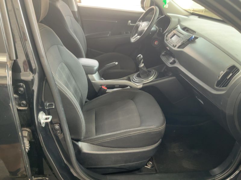 Kia Sportage 1.7 CRDi Active 2WD 2015 – снимка 16