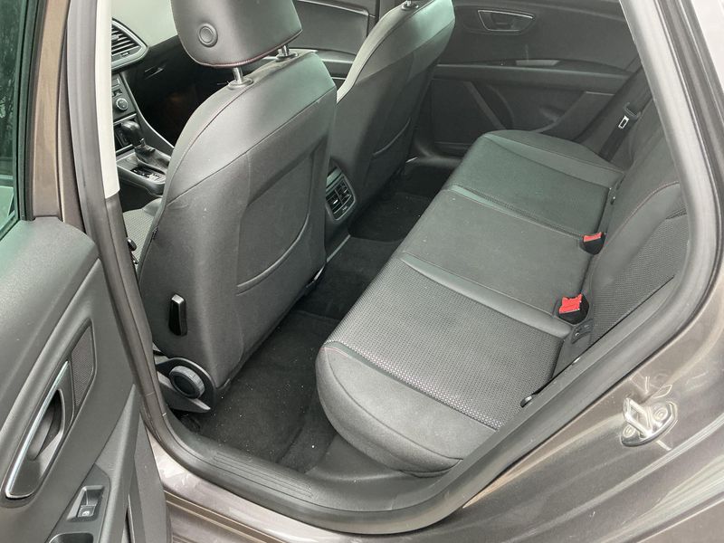 Seat Leon 1.4 TSI ACT FR — zdjęcie 14