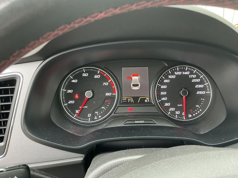 Seat Leon 1.4 TSI ACT FR — zdjęcie 13