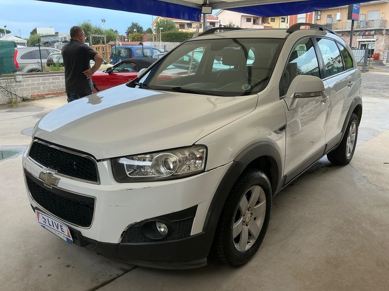 Chevrolet Captiva 2.2 Diesel D LT 2WD
