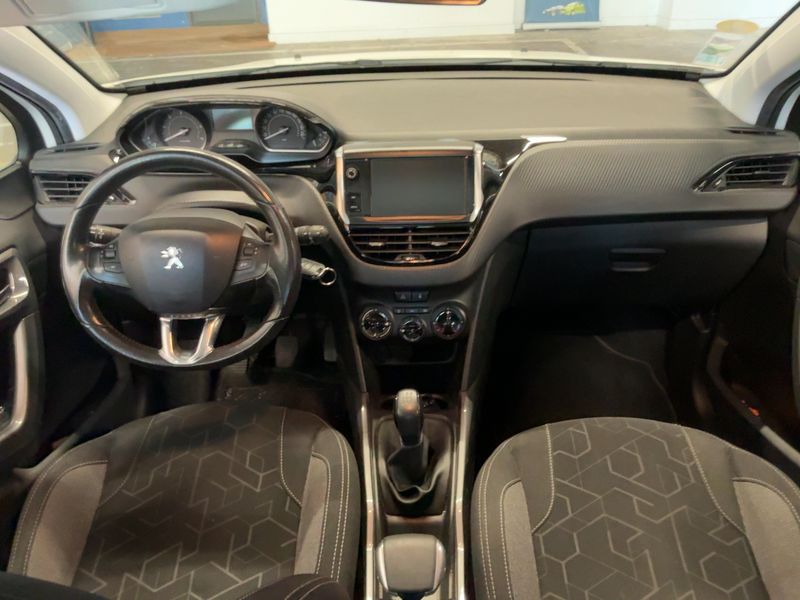 Peugeot 2008 1.6 Blue-HDi Active 2017 – снимка 17
