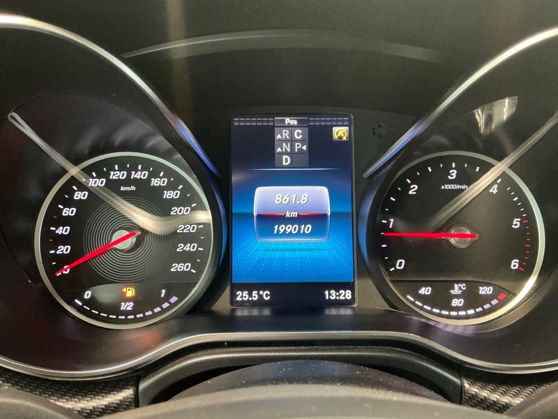 Mercedes-Benz V-Klasse V 250 d AVANTGARDE EDITION 19 lang — zdjęcie 13