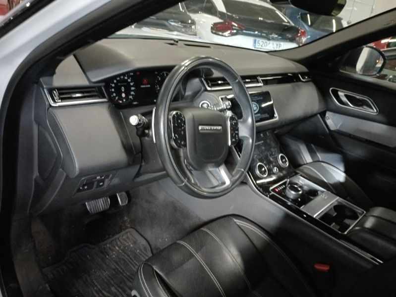 Land Rover Range Rover Velar 2.0 Diesel R-Dynamic S — zdjęcie 10