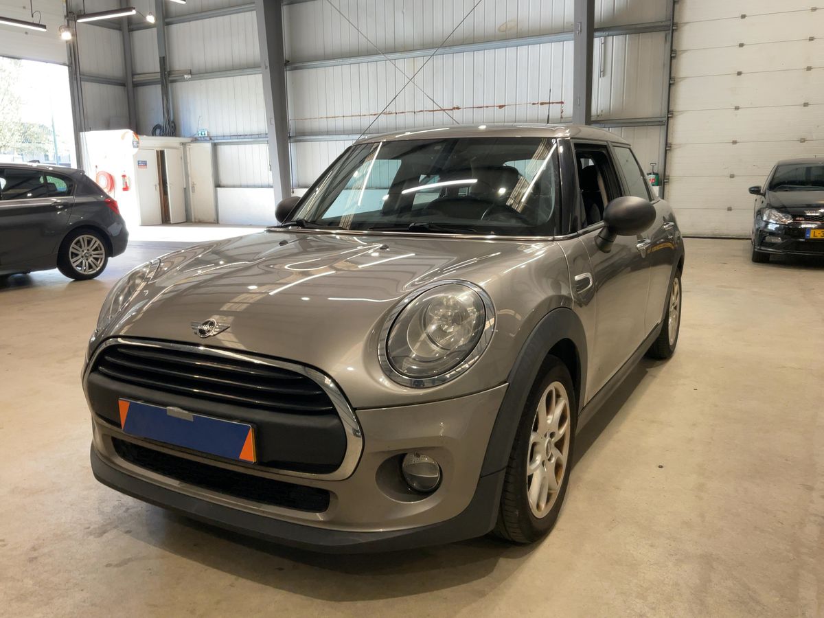 MINI One 2016