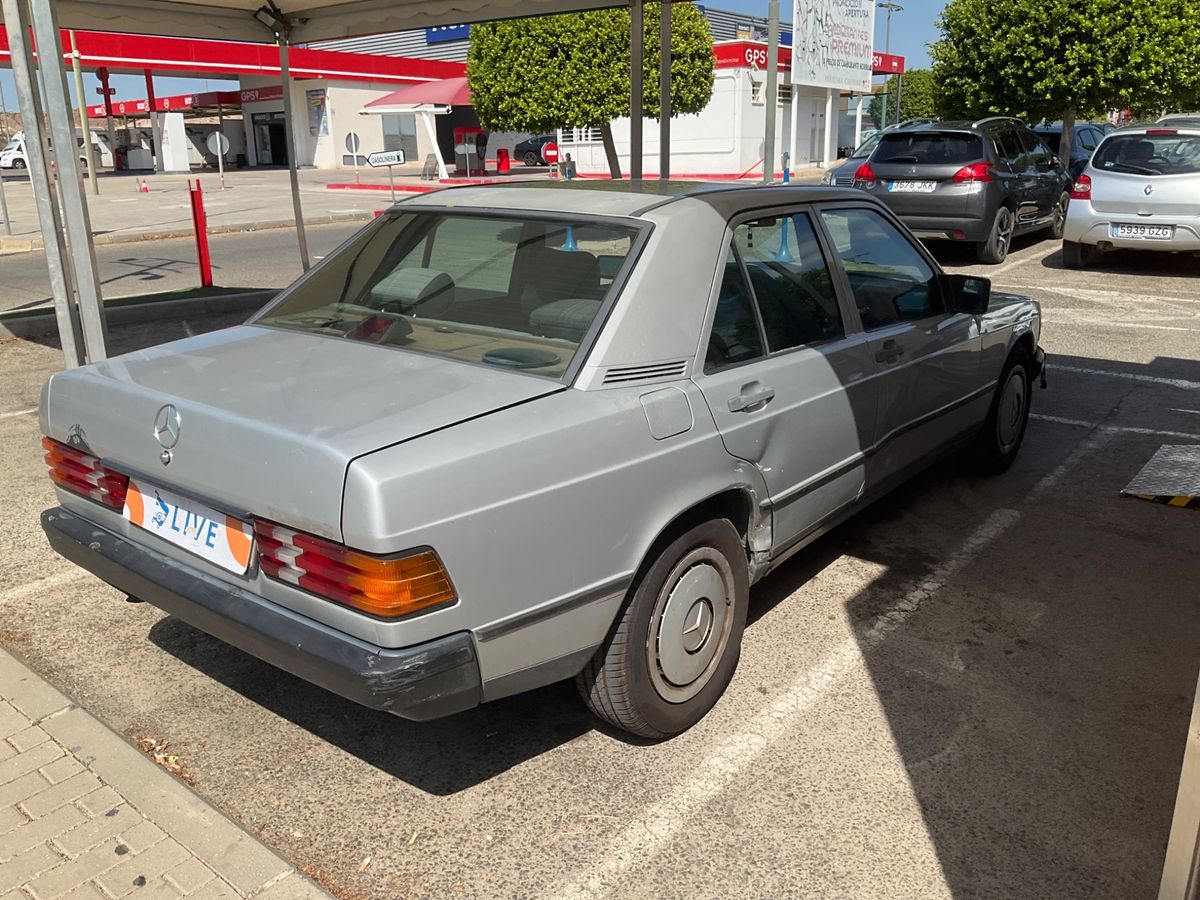 Mercedes-Benz 190/190 E D 190