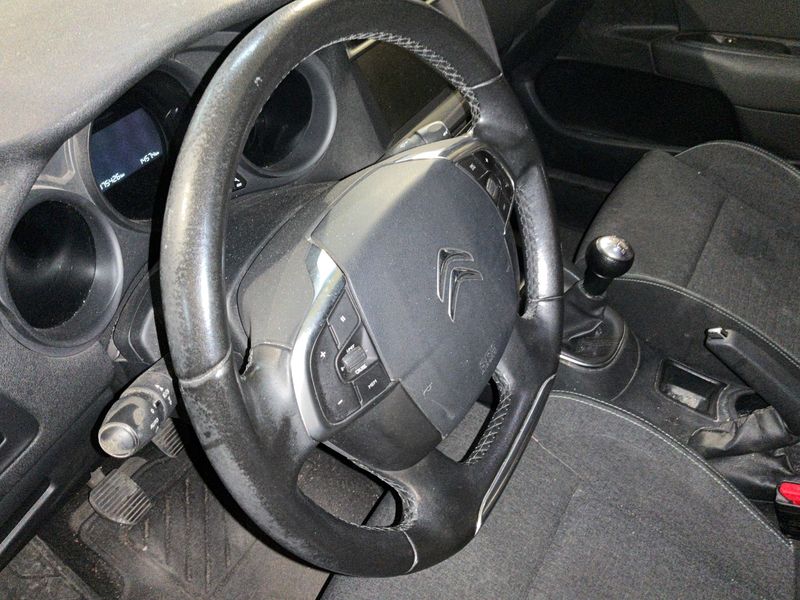 Citroen C4 1.6 Blue-HDi Feel Edition 2015 – снимка 28