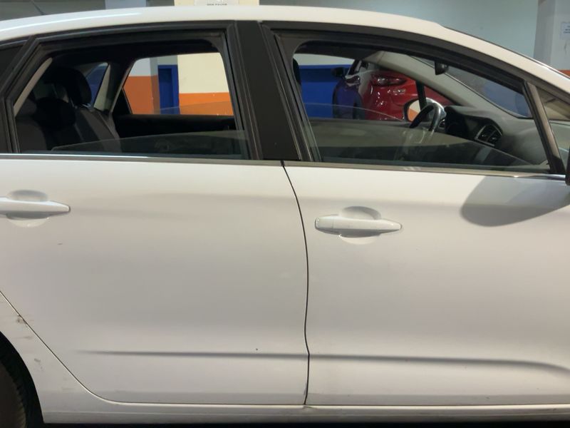Citroen C4 1.6 Blue-HDi Feel Edition 2015 – снимка 10