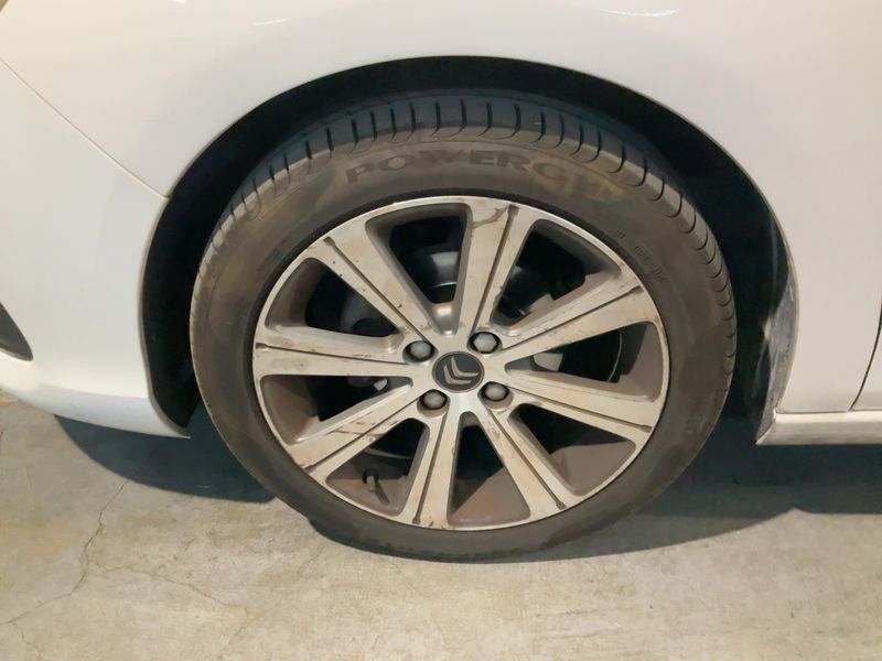 Citroen C4 1.6 Blue-HDi Feel Edition 2015 – снимка 3