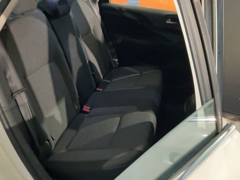 Citroen C4 1.6 Blue-HDi Feel Edition 2015 – снимка 19