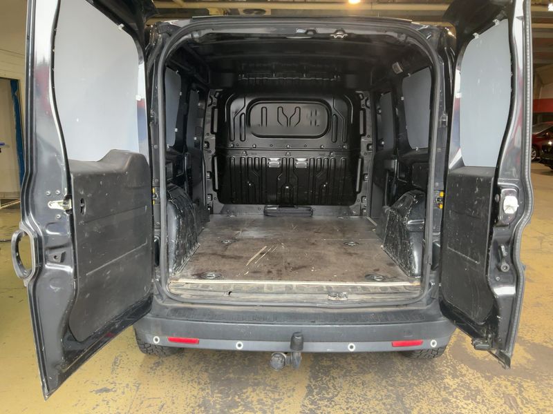 Fiat Doblo 1.6 JTDM SX Maxi Kasten — zdjęcie 10