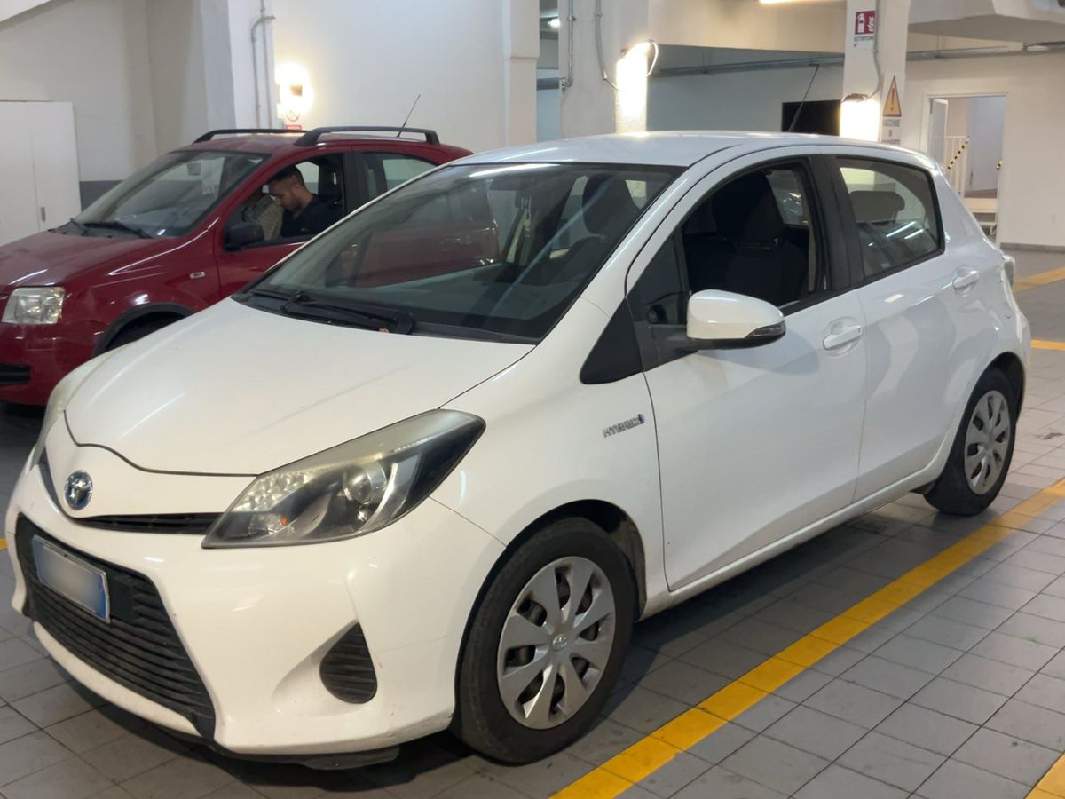 Toyota Yaris 2014